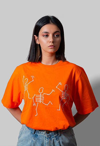 تی-شرت-زنانه-نارنجی-لانگ-اسکول