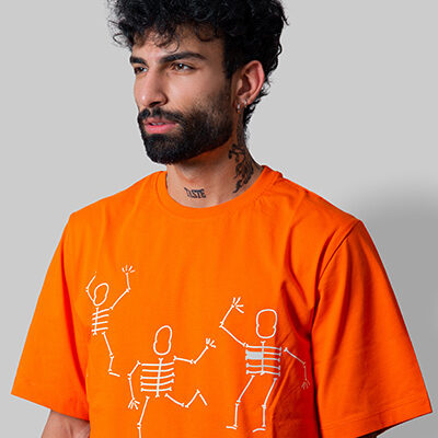 تی-شرت-مردانه-و-زنانه-نارنجی-رنگ-لانگ-مدل-اسکول